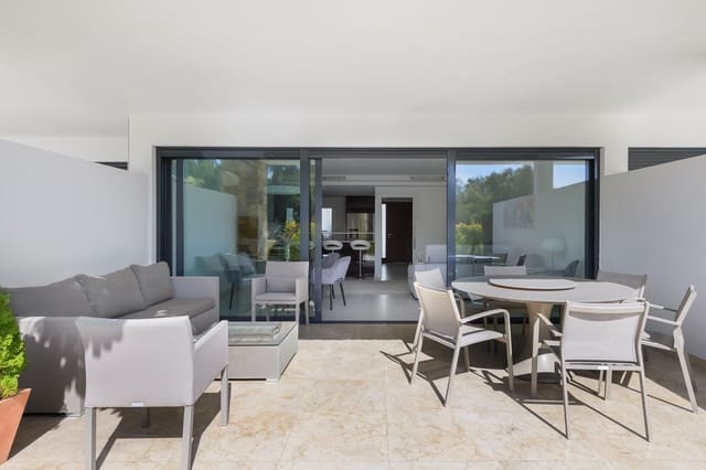 3 makuuhuone Omakotitalo myytävänä paikassa Golden Mile, Marbella - 1 800 000 € (Ref: 9655958)