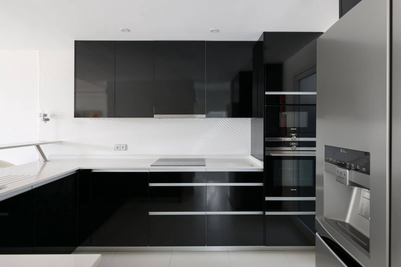 3 makuuhuone Omakotitalo myytävänä paikassa Golden Mile - 1 800 000 € (Ref: 9655958)