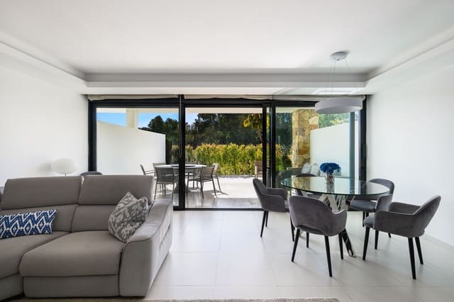 3 makuuhuone Omakotitalo myytävänä paikassa Golden Mile, Marbella - 1 800 000 € (Ref: 9655958)