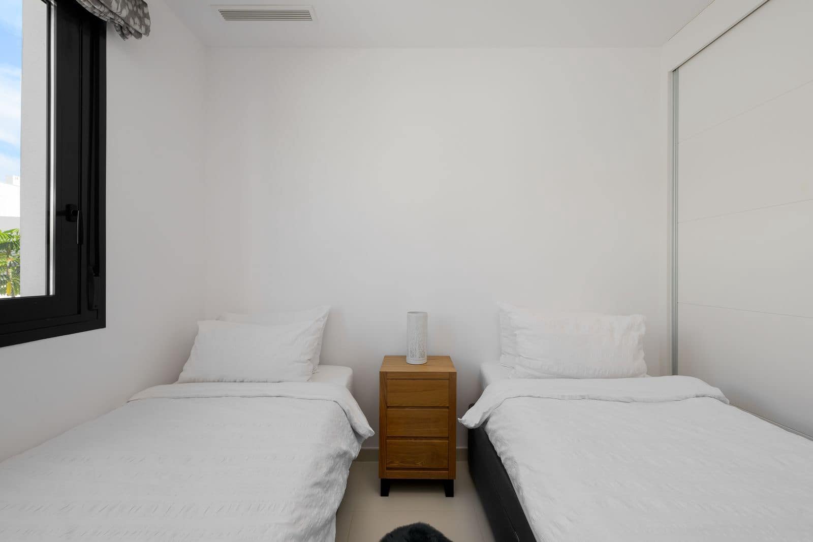 3 makuuhuone Omakotitalo myytävänä paikassa Golden Mile - 1 800 000 € (Ref: 9655958)