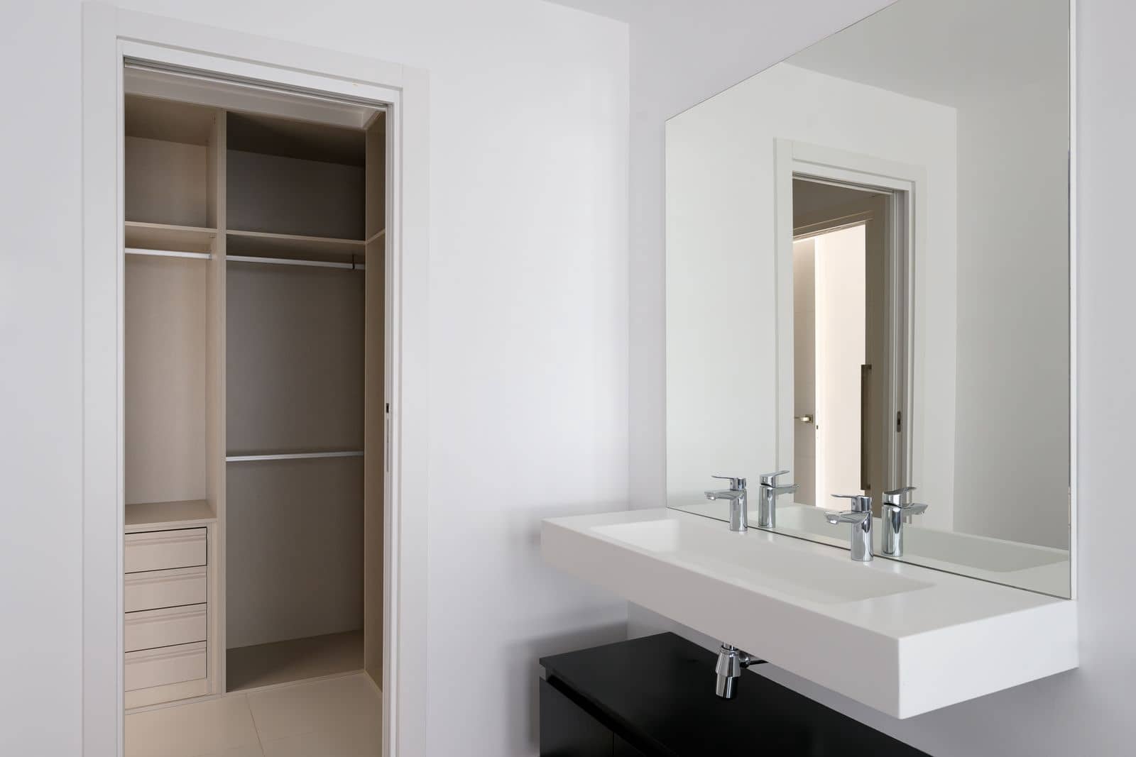 3 makuuhuone Omakotitalo myytävänä paikassa Golden Mile - 1 800 000 € (Ref: 9655958)