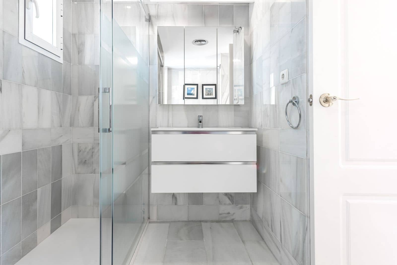 2 makuuhuone Kattohuoneisto myytävänä paikassa Nueva Andalucia - 499 000 € (Ref: 9655963)