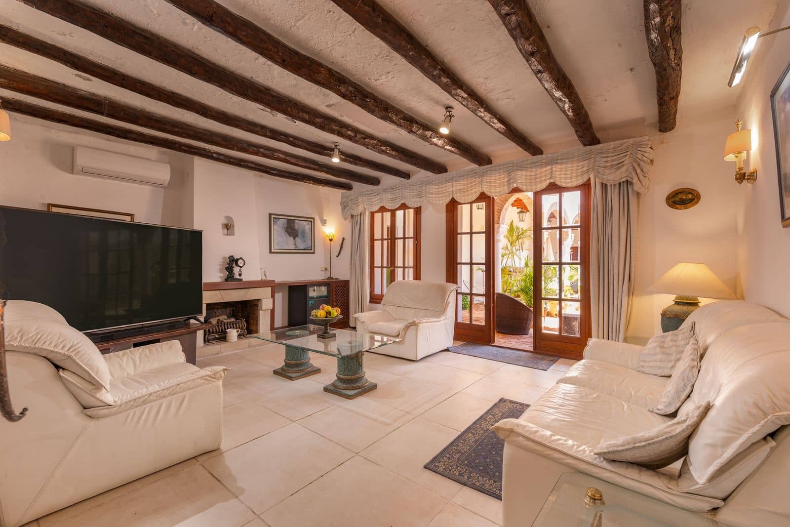 4 makuuhuone Maalaistalo myytävänä paikassa Manilva - 2 995 000 € (Ref: 9655964)