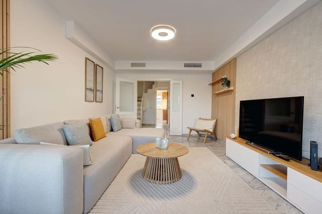 Apartamento de 5 habitaciones en Bahía de Marbella, Marbella en venta - 860.000 € (Ref: 9655965)