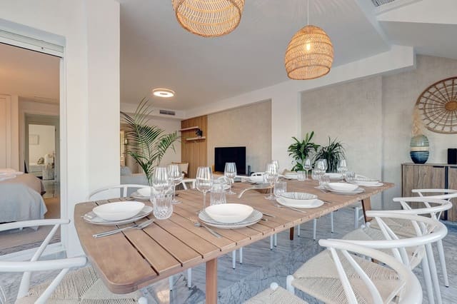 Apartamento de 5 habitaciones en Bahía de Marbella, Marbella en venta - 860.000 € (Ref: 9655965)