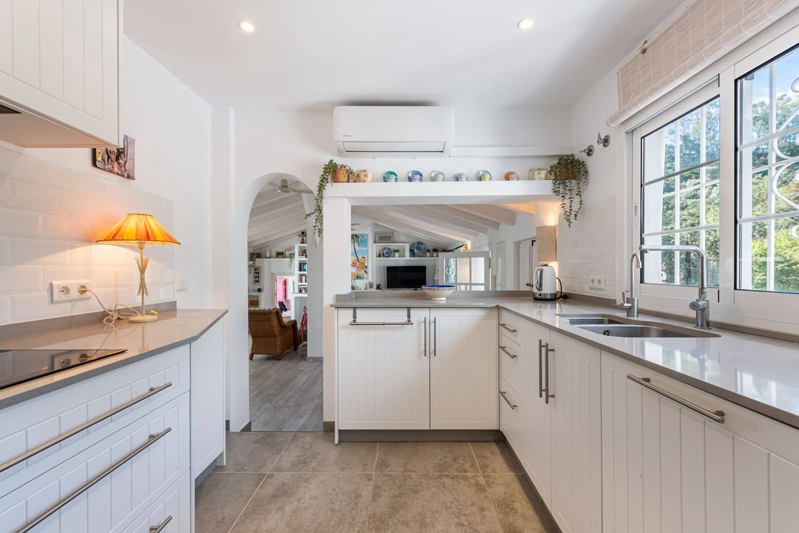 4 Zimmer Villa zu verkaufen in Benahavis - 1.150.000 € (Ref: 9677126)