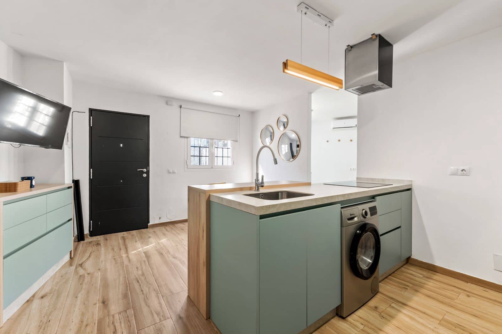 2 Zimmer Apartment zu verkaufen in Cabopino - 639.000 € (Ref: 9677127)