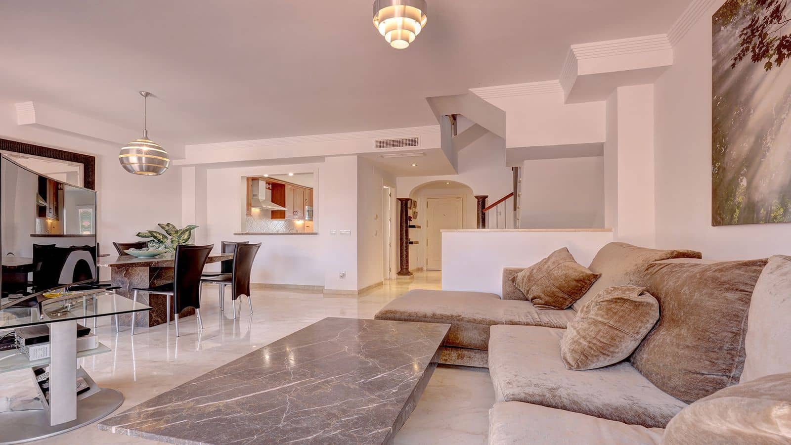 4 slaapkamer Huis te koop in La Duquesa / Puerto de la Duquesa - € 495.000 (Ref: 9677128)