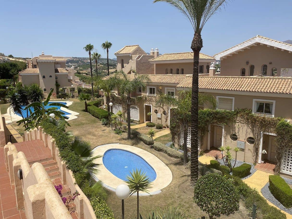 4 slaapkamer Huis te koop in La Duquesa / Puerto de la Duquesa - € 495.000 (Ref: 9677128)