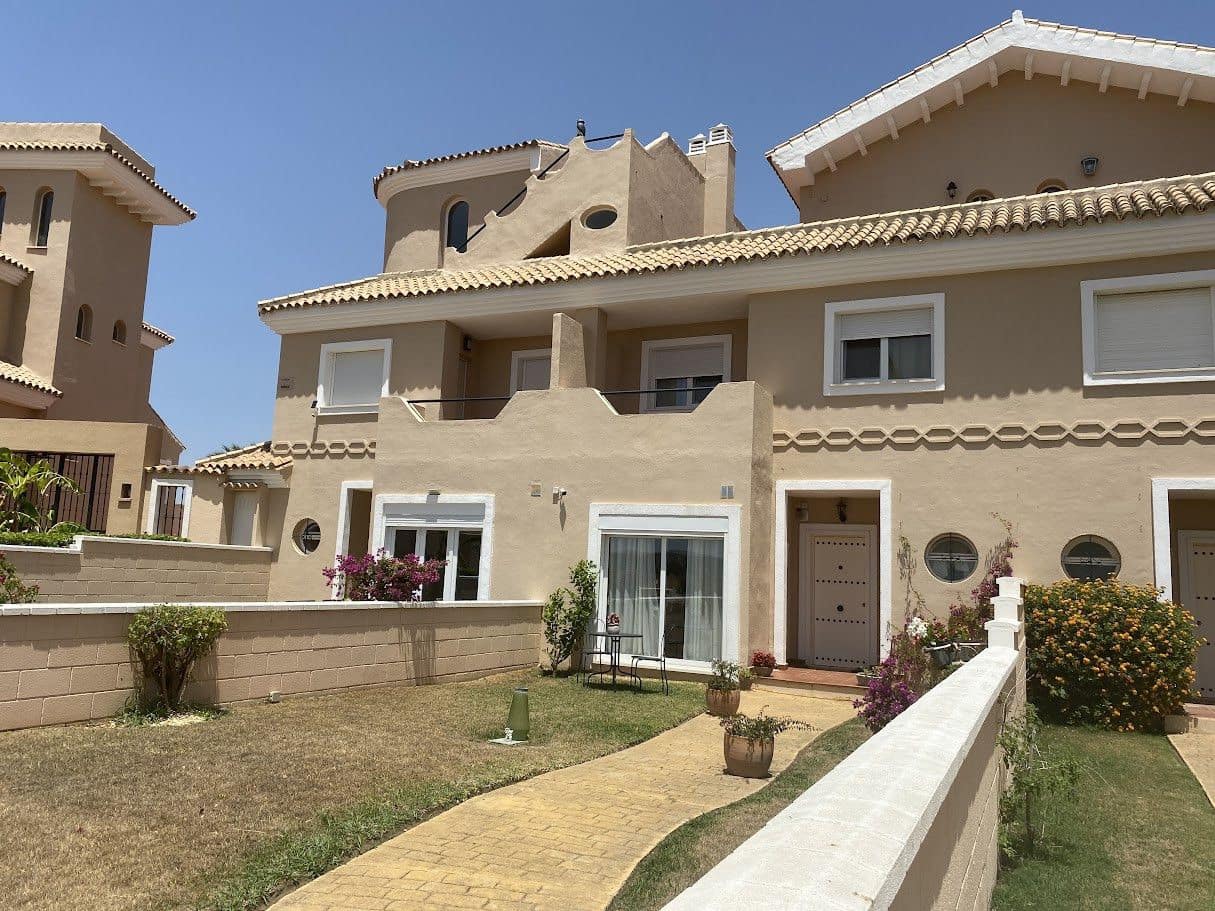 4 slaapkamer Huis te koop in La Duquesa / Puerto de la Duquesa - € 495.000 (Ref: 9677128)