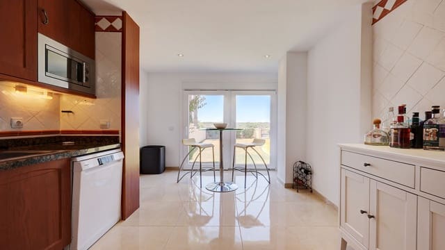 4 soveværelse Byhus til salg i La Duquesa / Puerto de la Duquesa, Manilva - € 495.000 (Ref: 9677128)