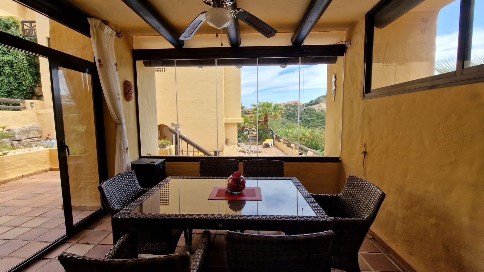 3 camera da letto Appartamento in vendita in La Duquesa / Puerto de la Duquesa - 319.000 € (Rif: 9677134)