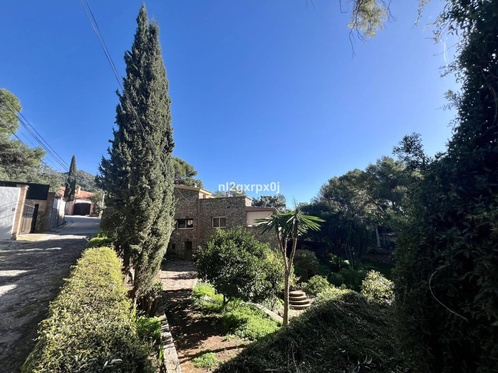 5 sovrum Villa till salu i Marbella - 1 975 000 € (Ref: 9677139)