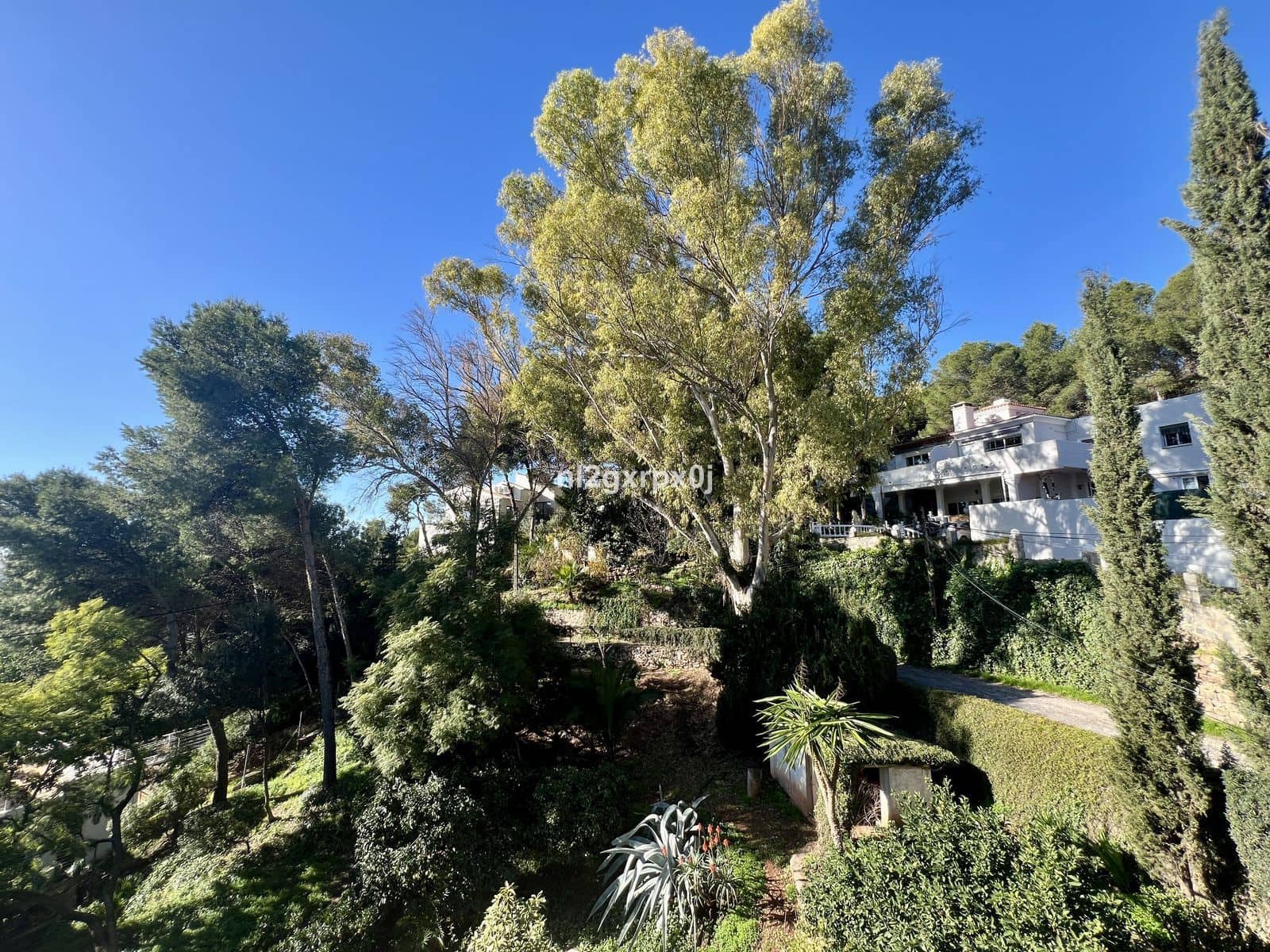 5 sovrum Villa till salu i Marbella - 1 975 000 € (Ref: 9677139)