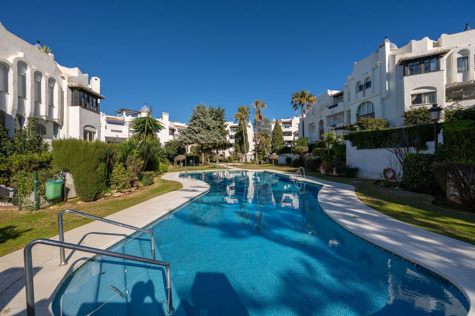 2 soverom Leilighet til salgs i Calahonda - € 340 000 (Ref: 9677140)