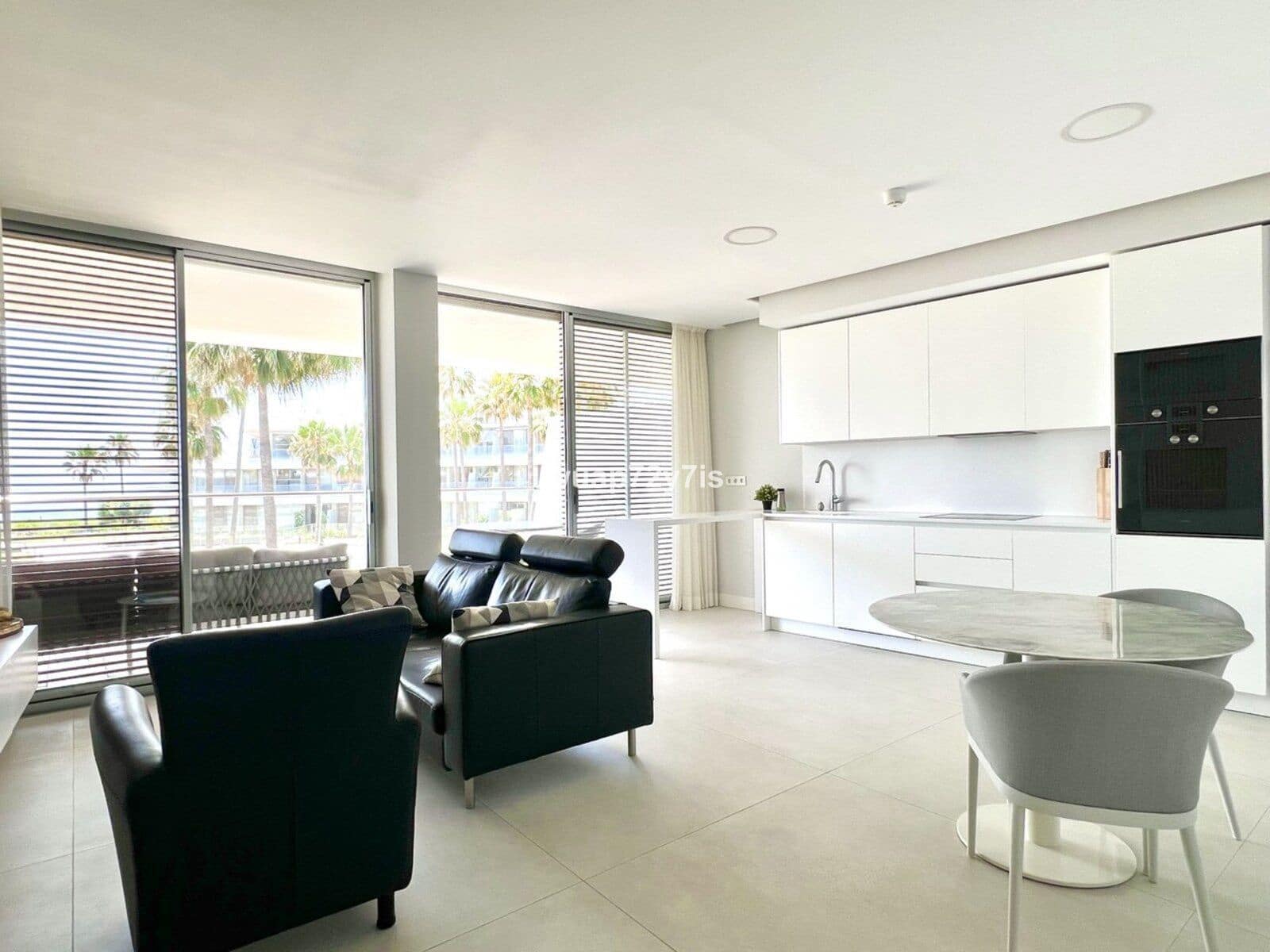 2 sypialnia Apartament na sprzedaż w New Golden Mile - 948 000 € (Ref: 9677146)