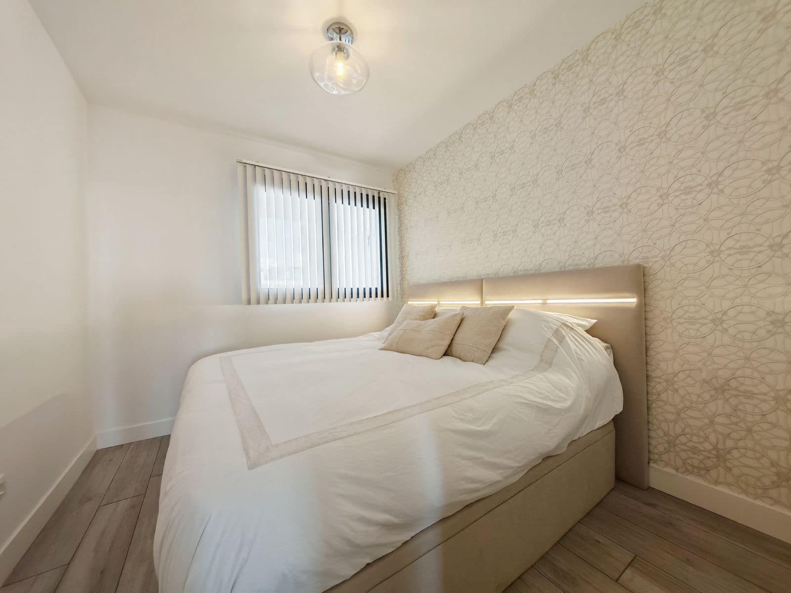 2 bedroom Apartment for sale in Manilva - € 399,000 (Ref: 9677147)