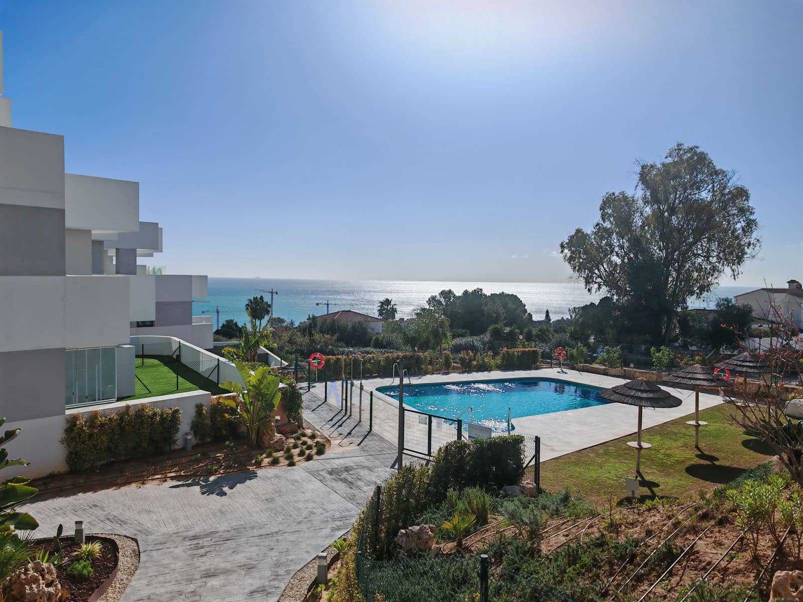 2 bedroom Apartment for sale in Manilva - € 399,000 (Ref: 9677147)