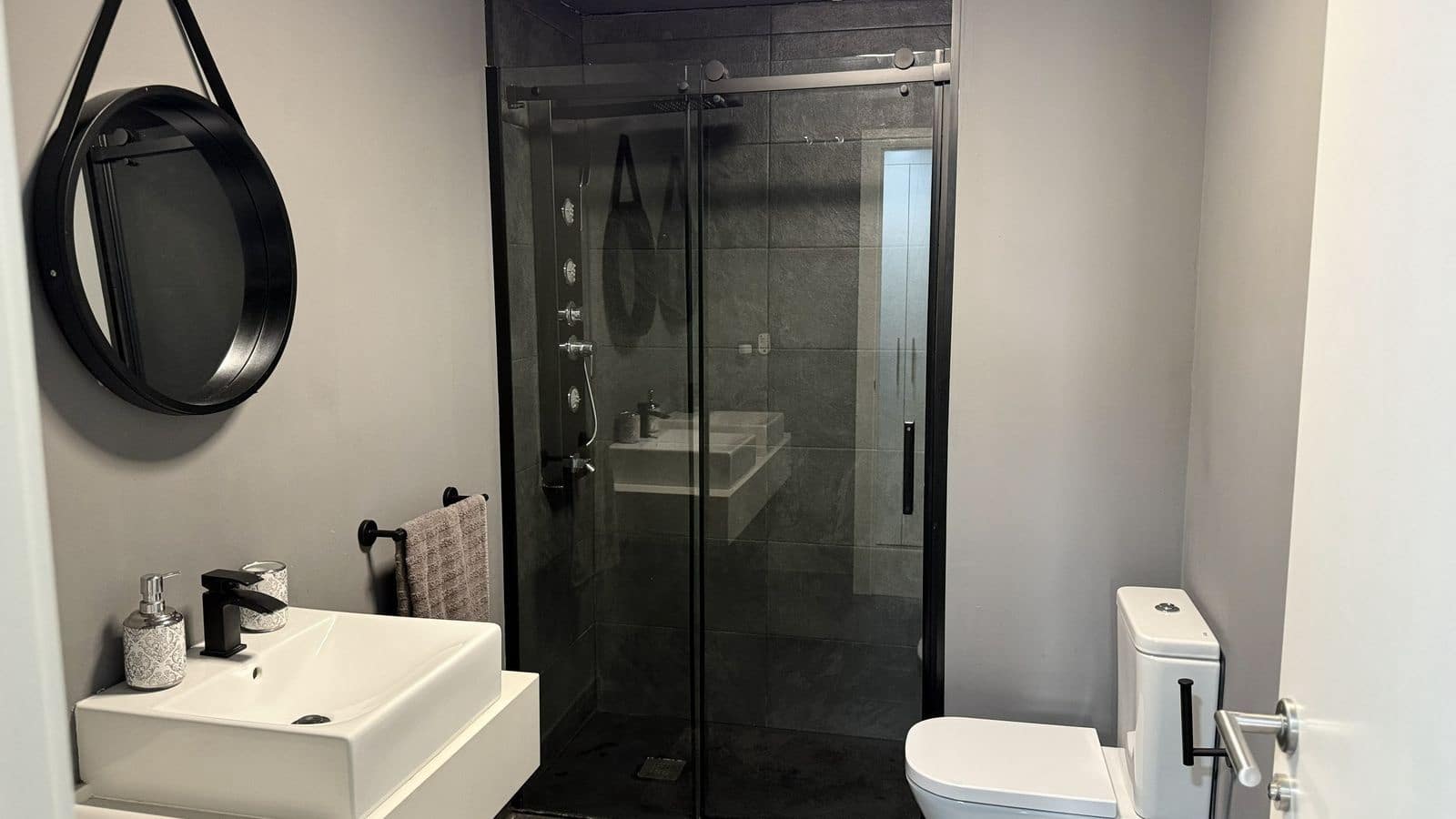 2 chambre Appartement à vendre à Estepona - 425 000 € (Ref: 9677149)