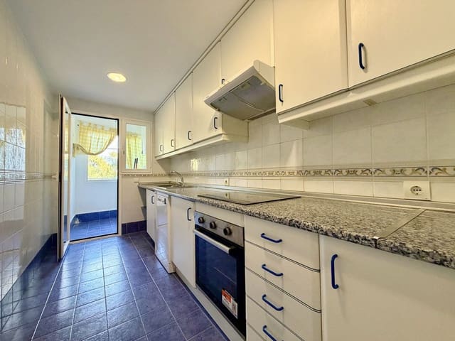 Apartamento de 2 habitaciones en Casares en venta - 285.000 € (Ref: 9677151)