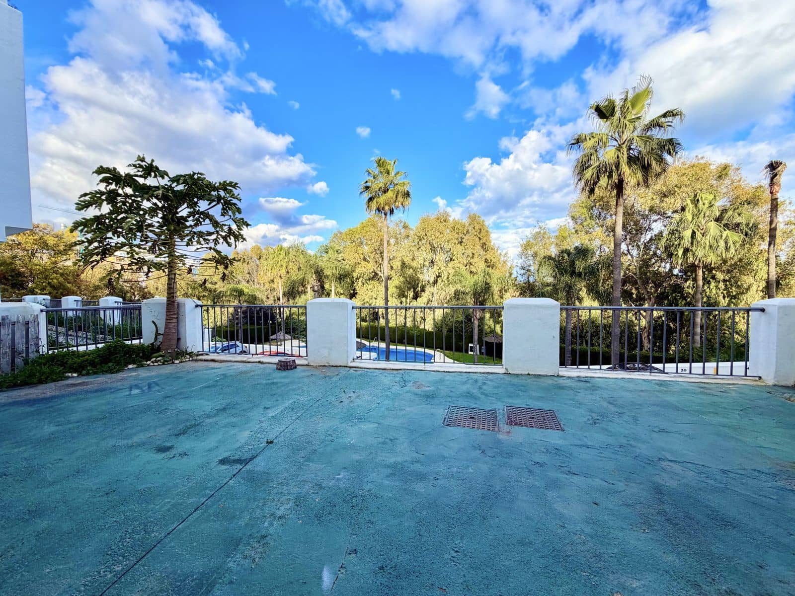 Apartamento de 2 habitaciones en Casares en venta - 285.000 € (Ref: 9677151)