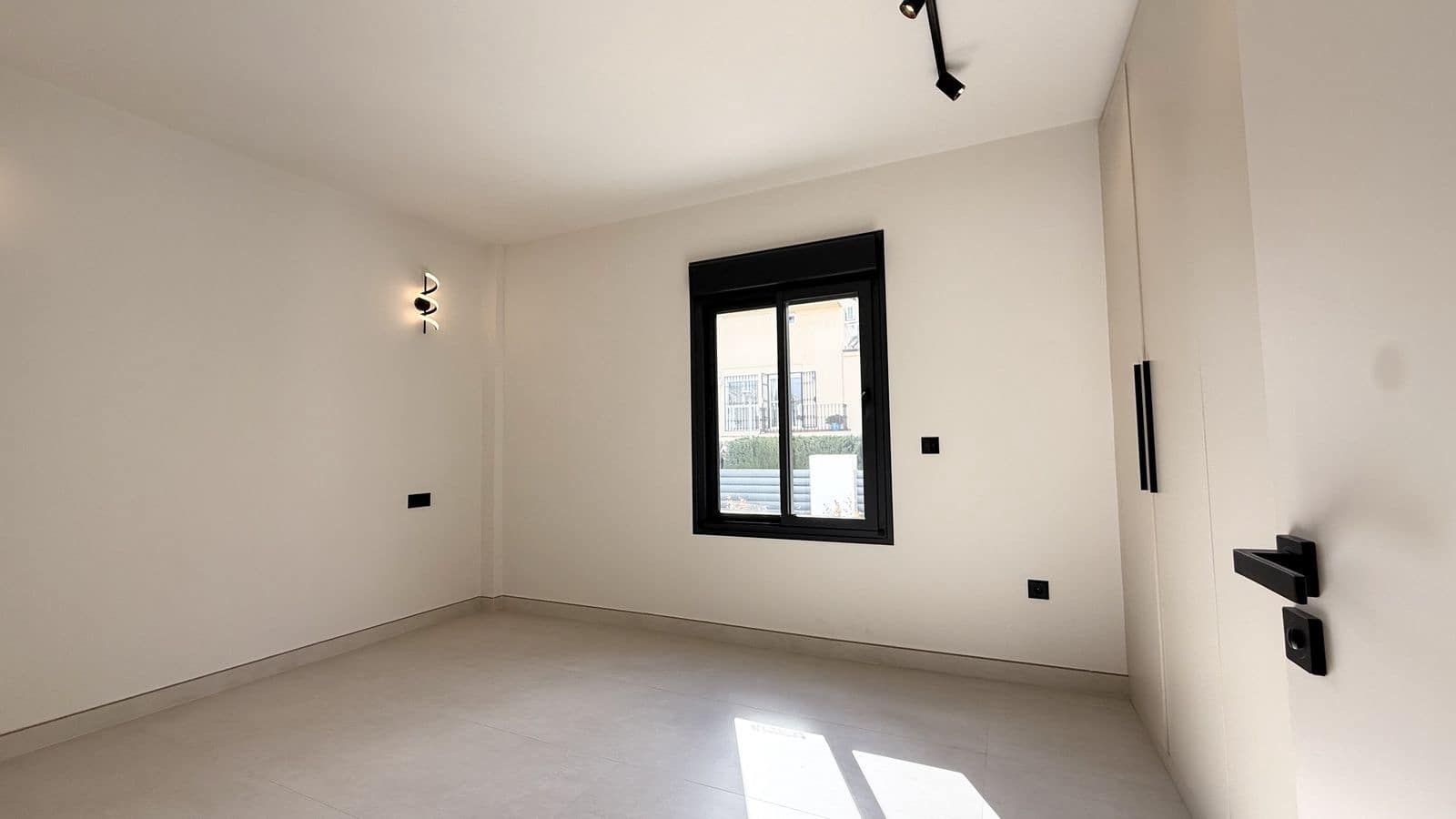 5 quarto Moradia para venda em Nueva Andalucia - 2 200 000 € (Ref: 9677159)