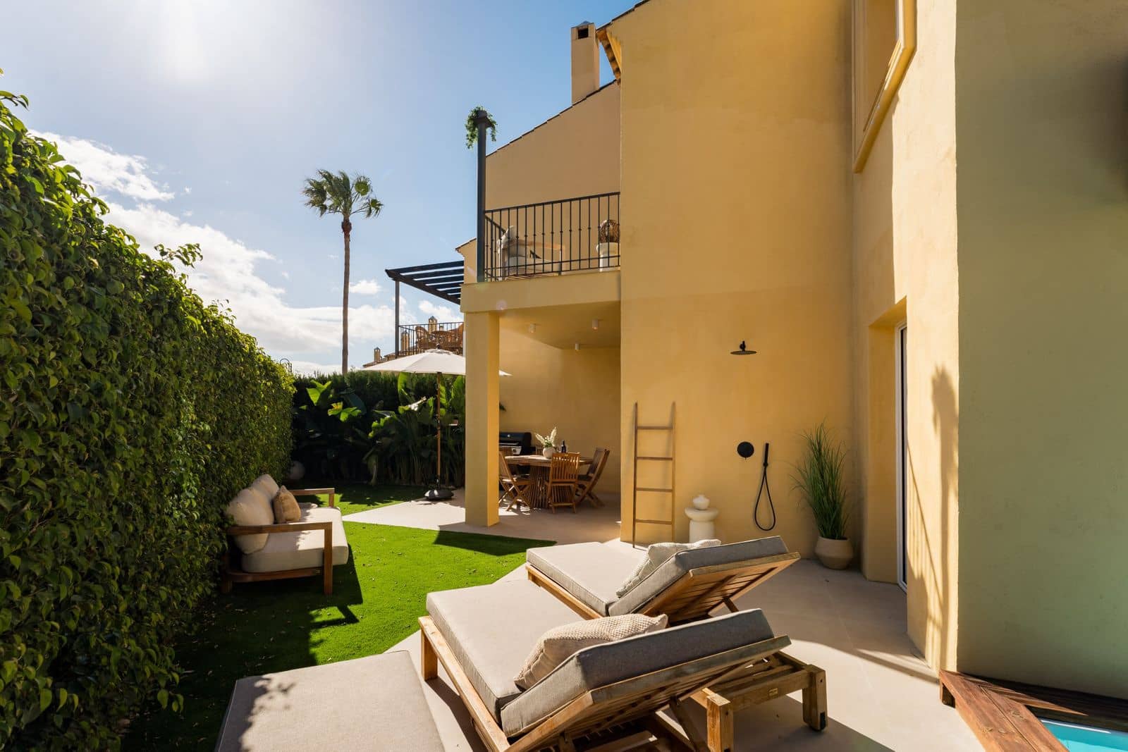 4 bedroom Townhouse for sale in Puerto Banus - € 1,450,000 (Ref: 9677161)