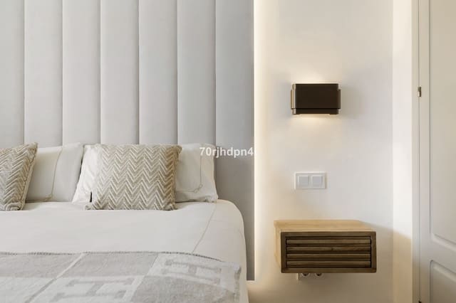 Apartamento de 3 habitaciones en Nueva Andalucia, Marbella en venta - 825.000 € (Ref: 9677163)