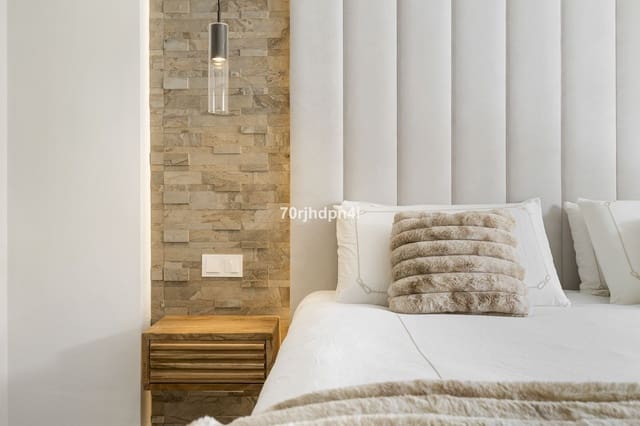 Apartamento de 3 habitaciones en Nueva Andalucia, Marbella en venta - 825.000 € (Ref: 9677163)