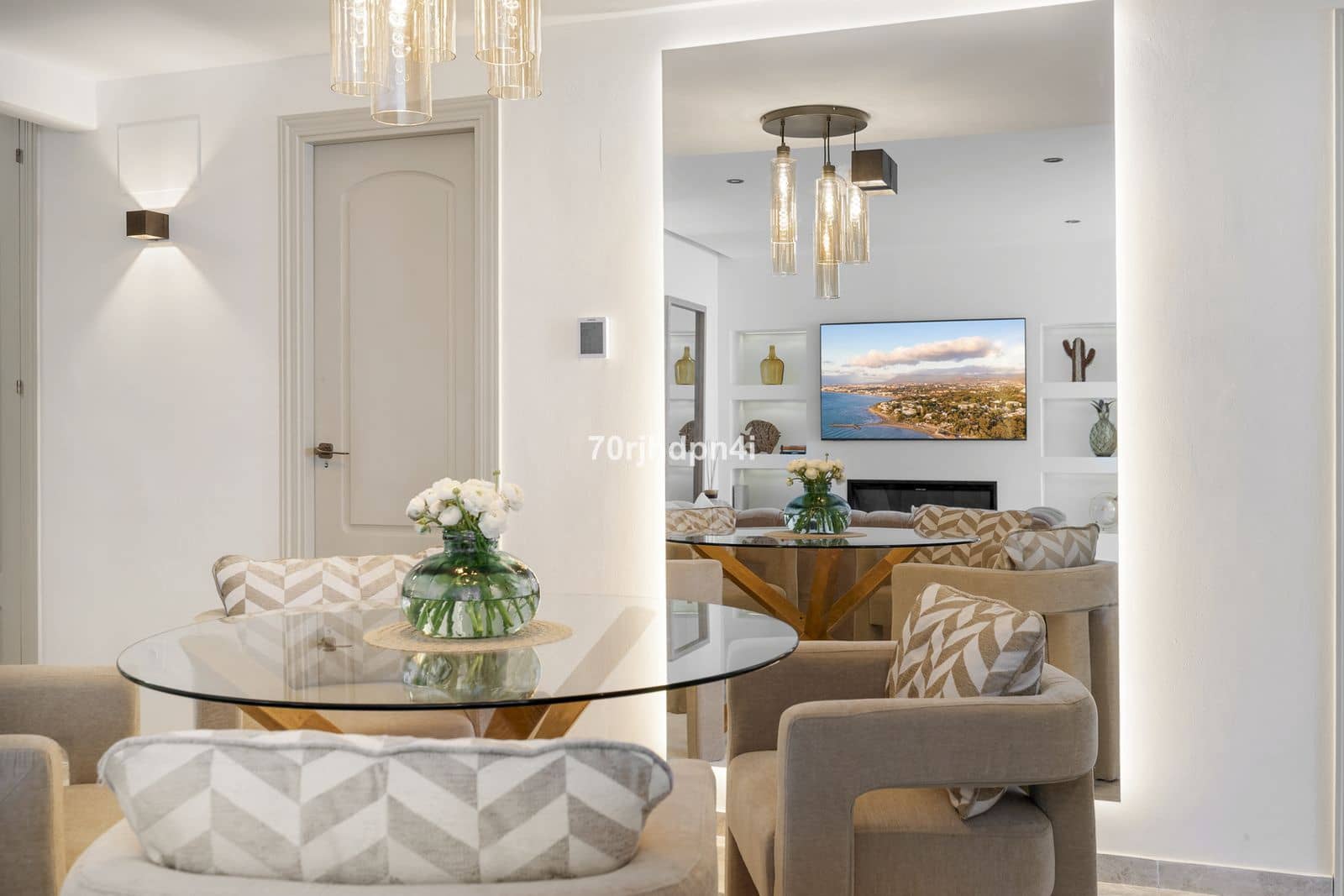 Apartamento de 3 habitaciones en Nueva Andalucia en venta - 825.000 € (Ref: 9677163)