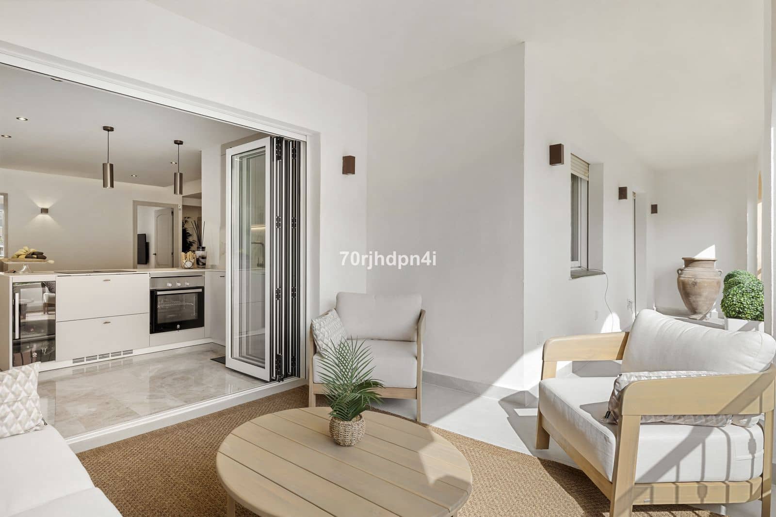 Apartamento de 3 habitaciones en Nueva Andalucia en venta - 825.000 € (Ref: 9677163)