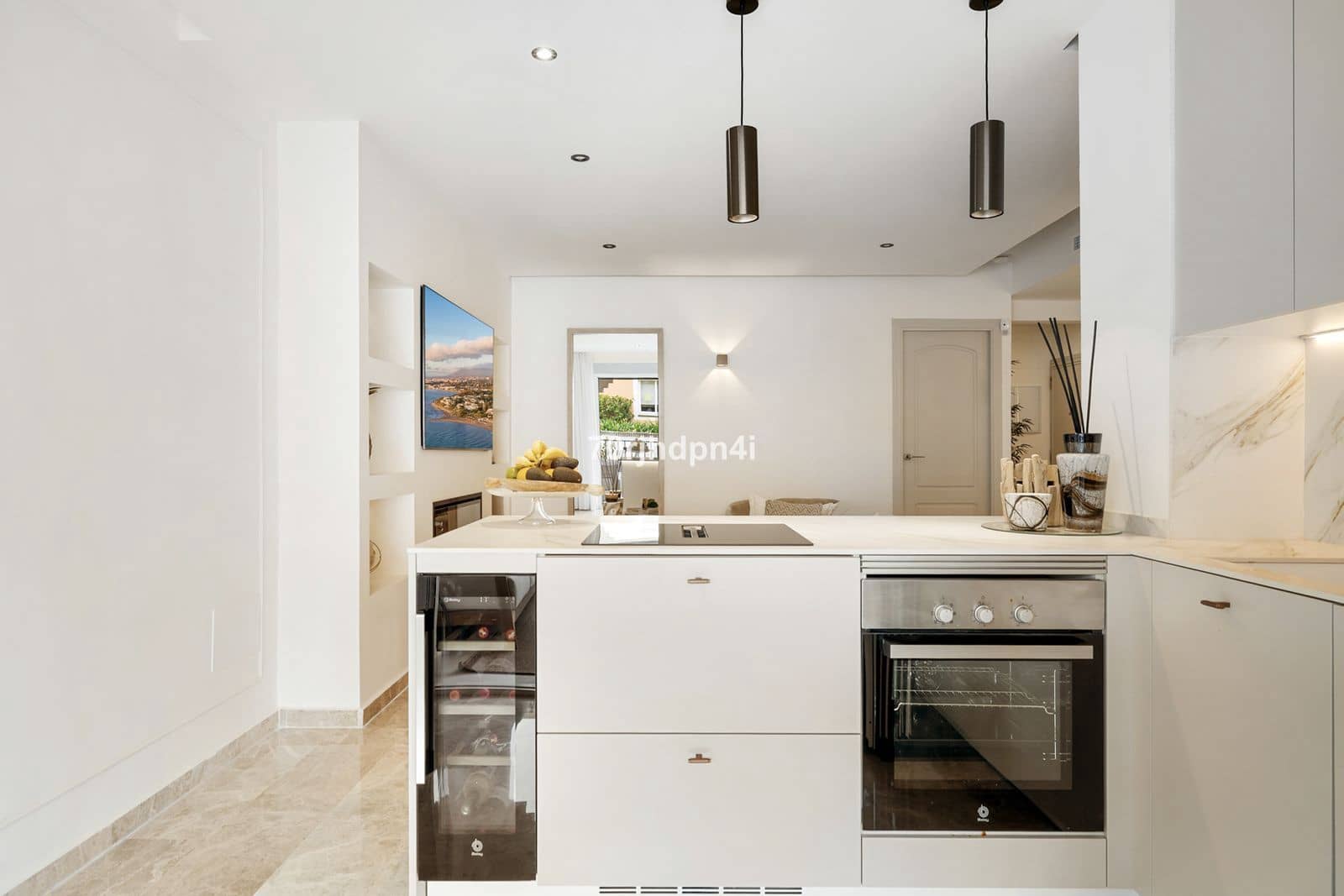 Apartamento de 3 habitaciones en Nueva Andalucia en venta - 825.000 € (Ref: 9677163)