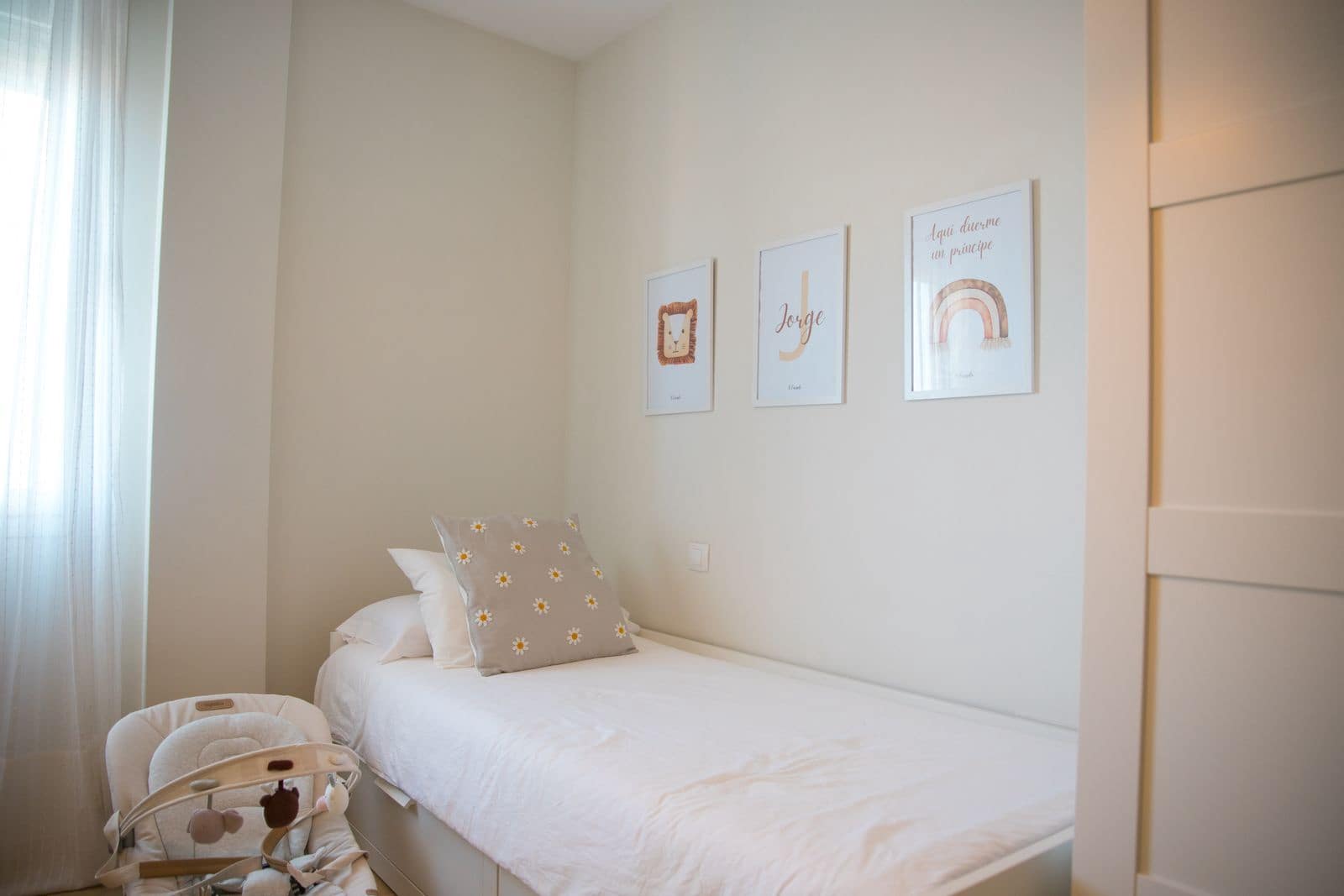 Apartamento de 2 habitaciones en La Duquesa / Puerto de la Duquesa en venta - 250.000 € (Ref: 9677167)