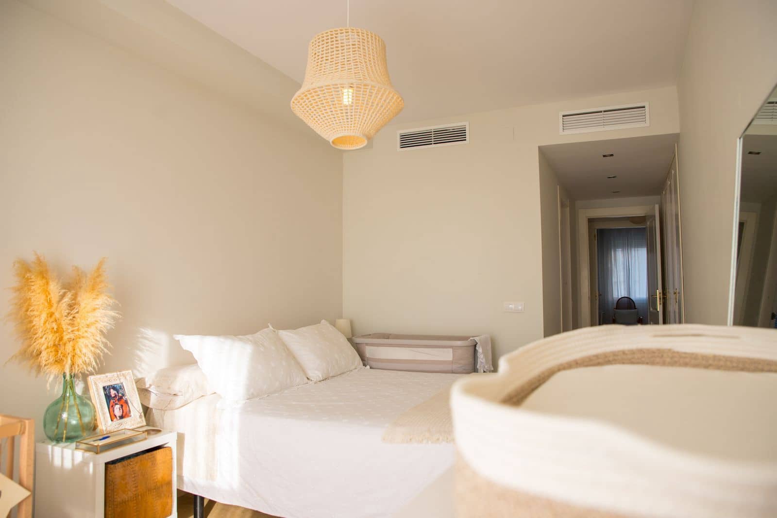 Apartamento de 2 habitaciones en La Duquesa / Puerto de la Duquesa en venta - 250.000 € (Ref: 9677167)