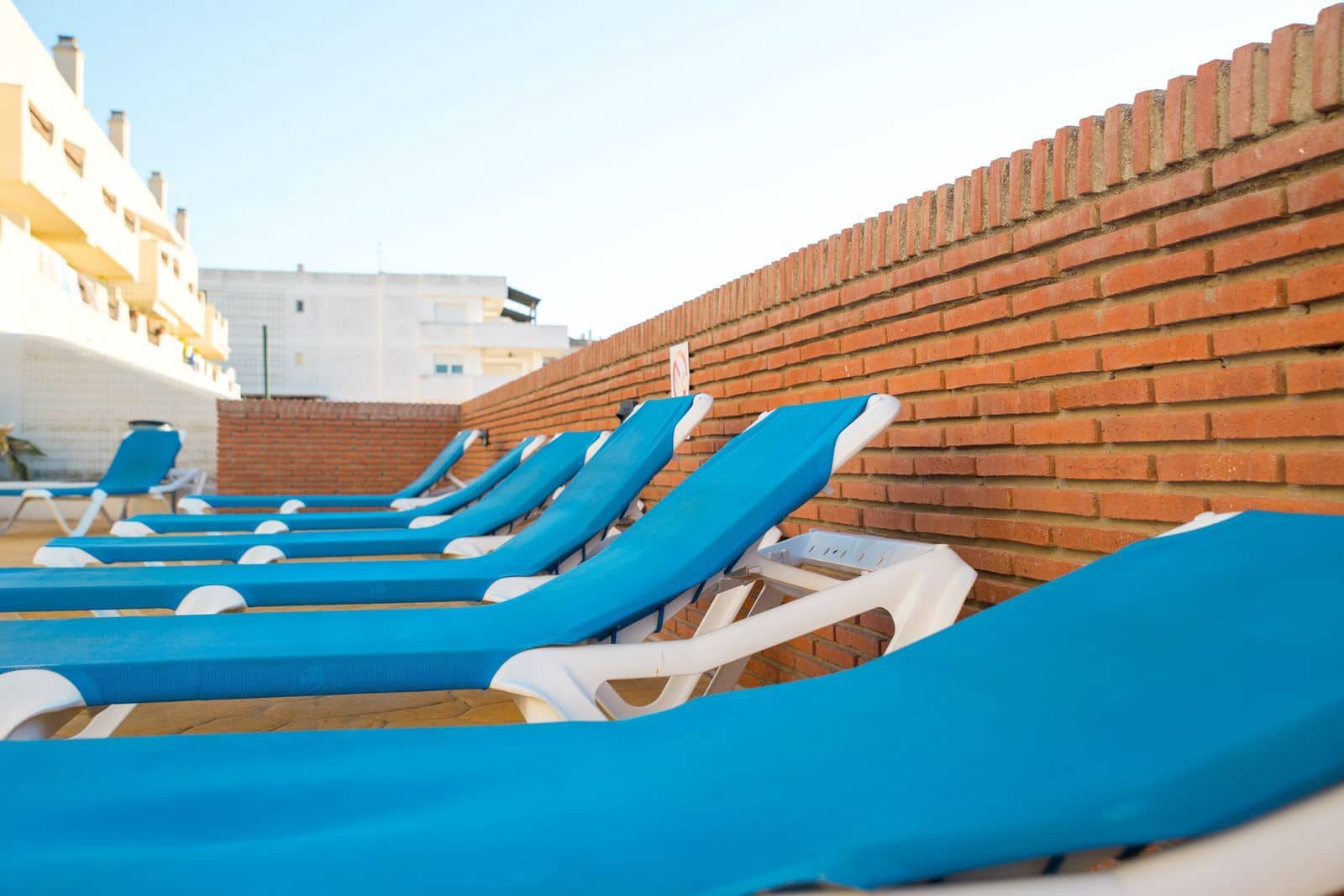 Apartamento de 2 habitaciones en La Duquesa / Puerto de la Duquesa en venta - 250.000 € (Ref: 9677167)