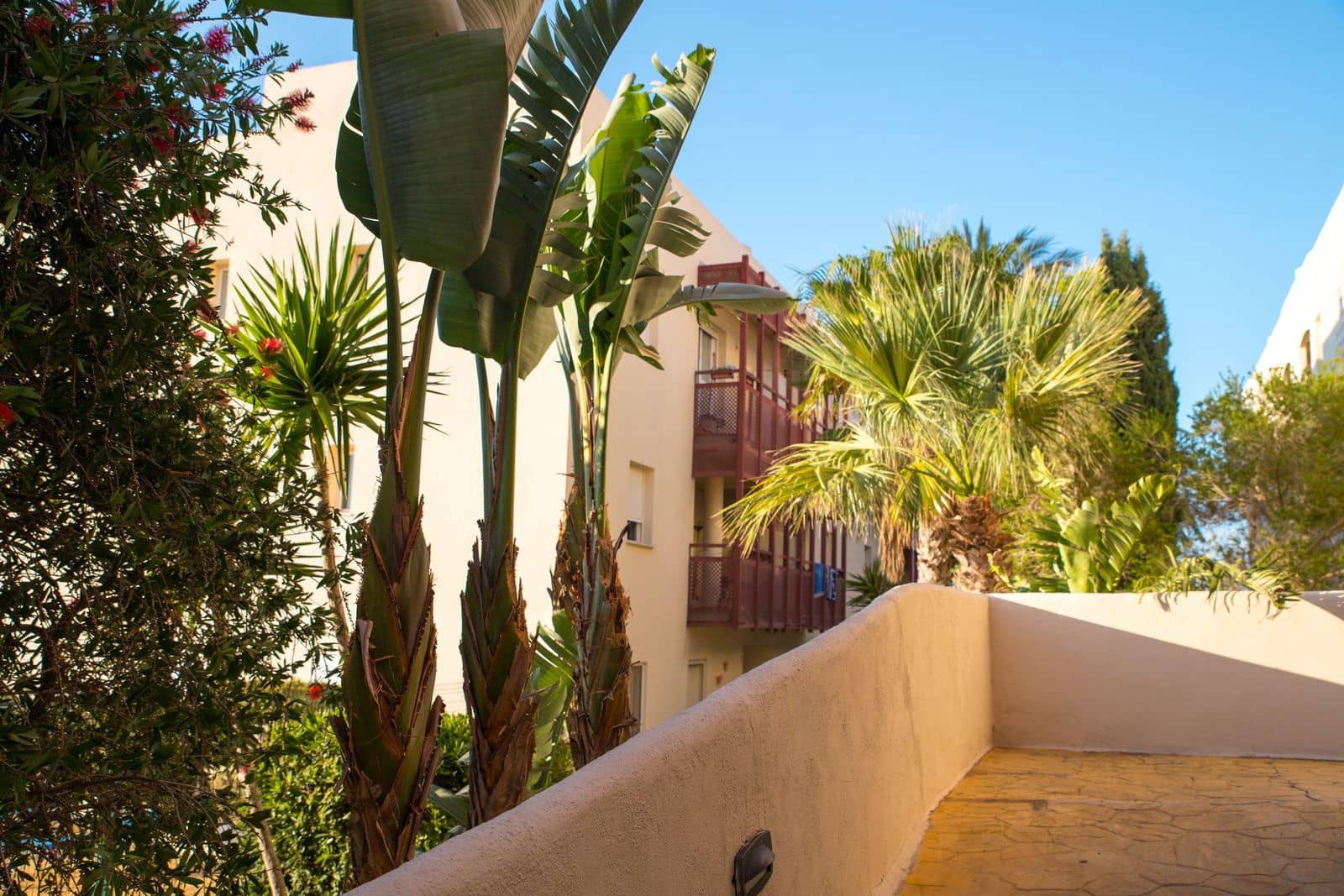 Apartamento de 2 habitaciones en La Duquesa / Puerto de la Duquesa en venta - 250.000 € (Ref: 9677167)