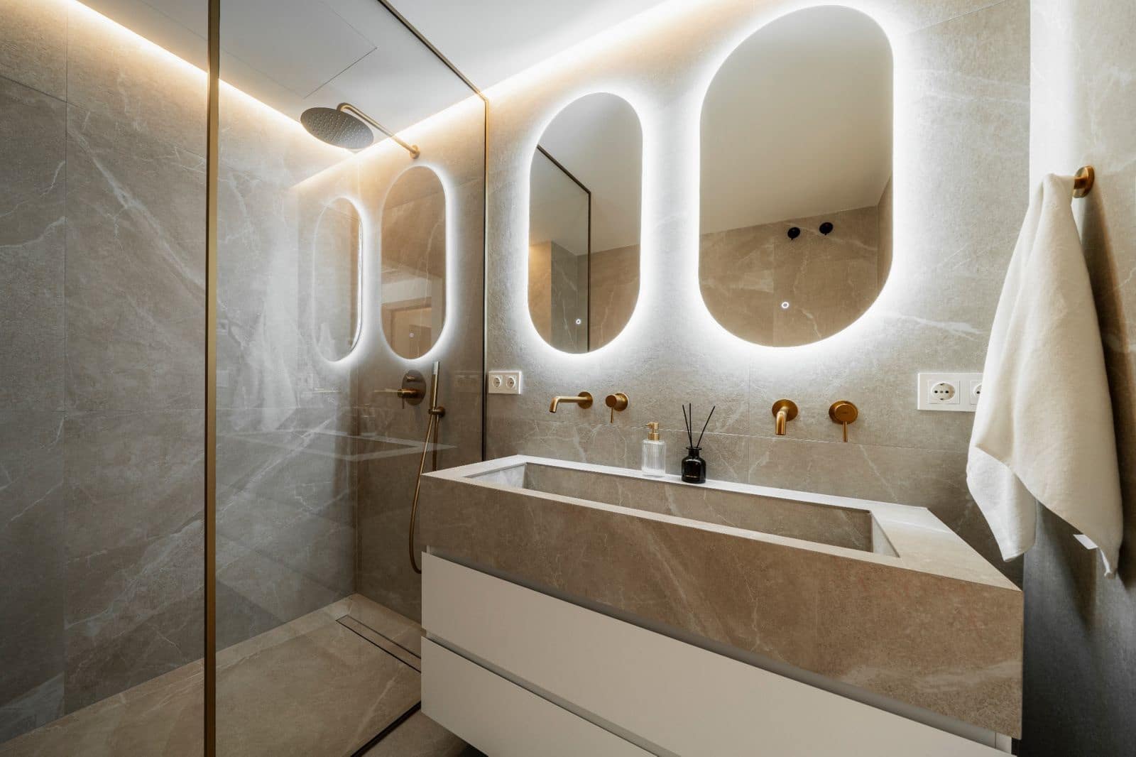 4 chambre Maison de Ville à vendre à Nueva Andalucia - 1 499 000 € (Ref: 9677174)