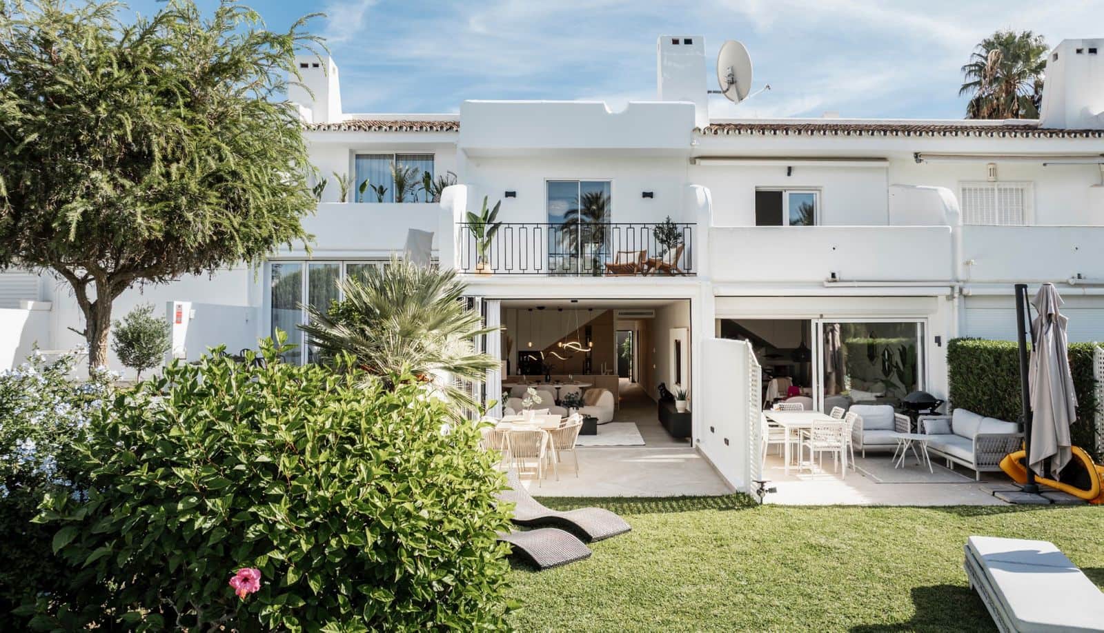 4 chambre Maison de Ville à vendre à Nueva Andalucia - 1 499 000 € (Ref: 9677174)