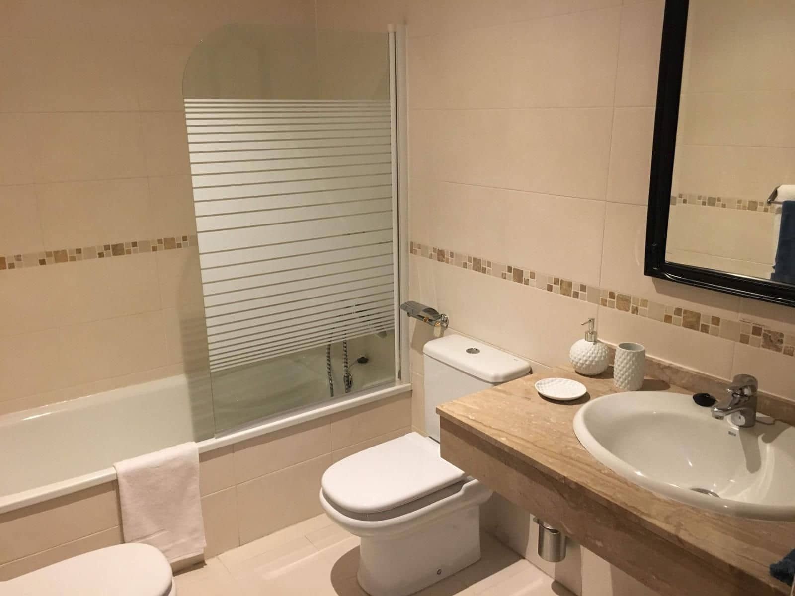 2 sovrum Lägenhet till salu i Calahonda - 340 000 € (Ref: 9677180)