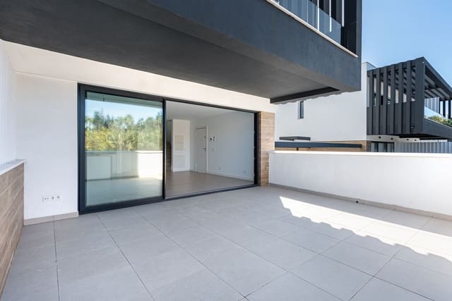 3 bedroom Semi-detached Villa for sale in Atalaya-Isdabe, Estepona - € 749,000 (Ref: 9677182)