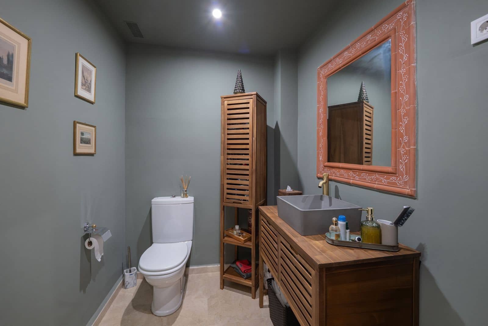 2 bedroom Apartment for sale in Los Monteros - € 1,910,000 (Ref: 9677184)