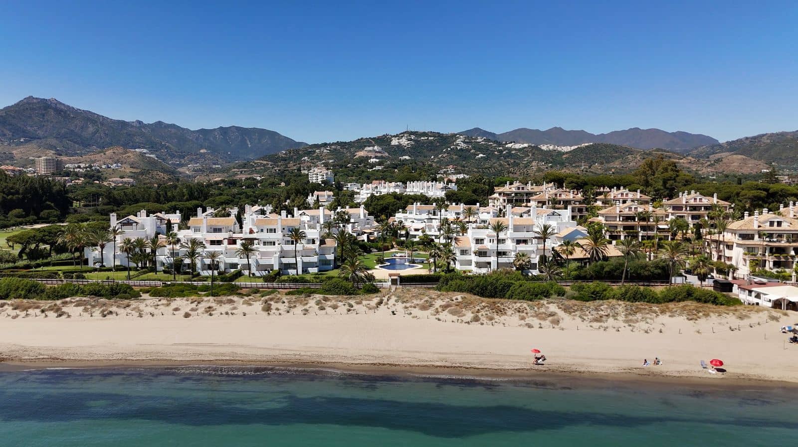 2 bedroom Apartment for sale in Los Monteros - € 1,910,000 (Ref: 9677184)