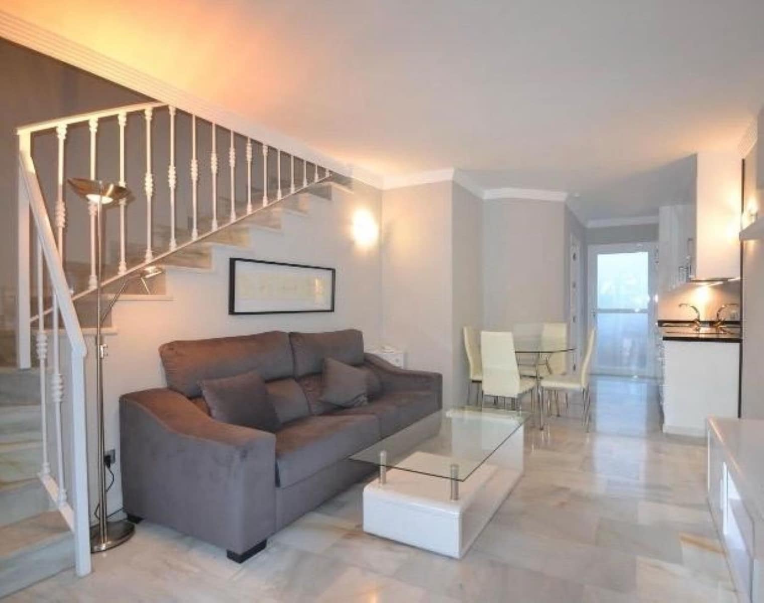 2 makuuhuone Omakotitalo myytävänä paikassa La Reserva - 350 000 € (Ref: 9677186)