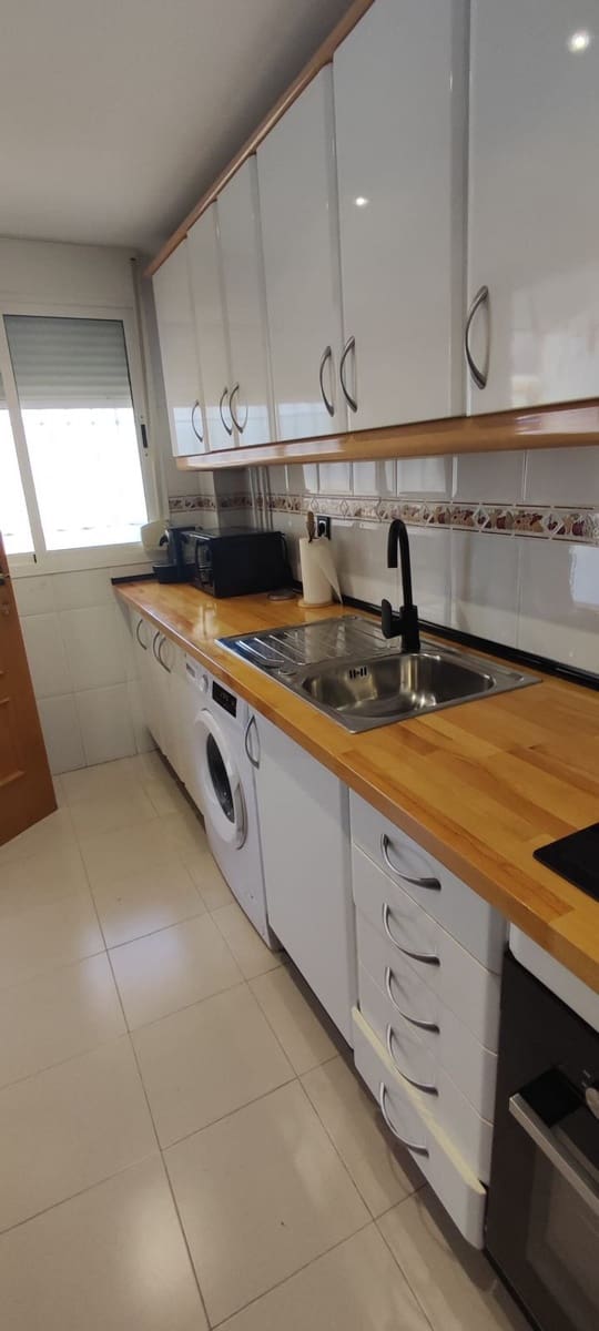 Ático de 2 habitaciones en Benalmádena en venta - 435.000 € (Ref: 9677191)