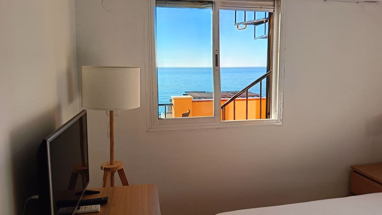 Ático de 2 habitaciones en Benalmádena en venta - 435.000 € (Ref: 9677191)