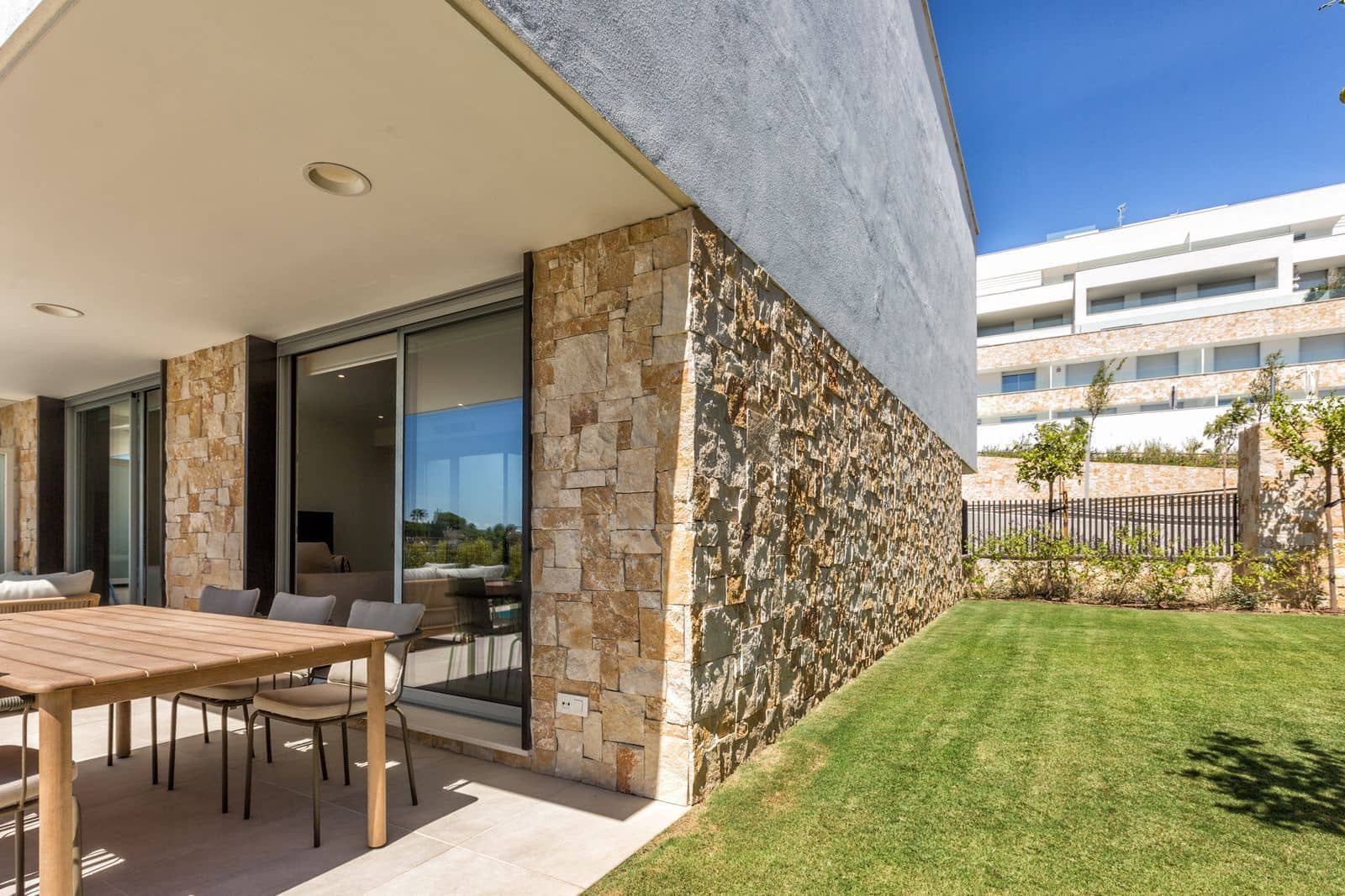 4 chambre Maison de Ville à vendre à Estepona - 1 405 000 € (Ref: 9677192)