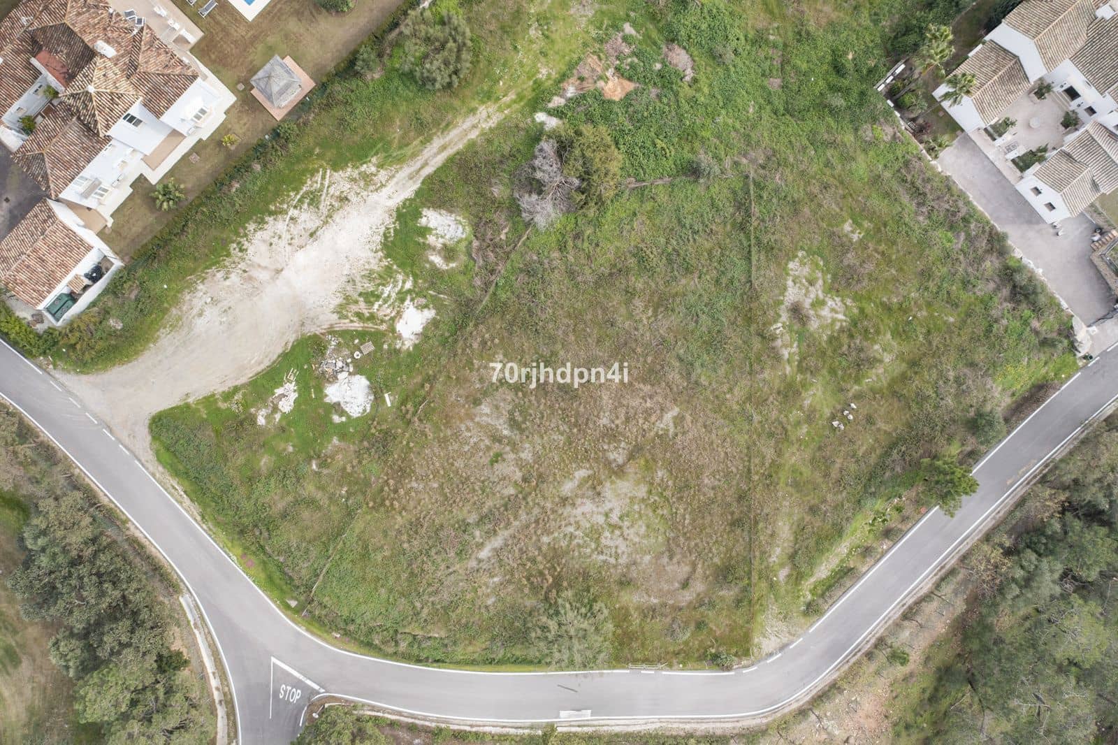 Grond te koop in Benahavis - € 875.000 (Ref: 9677195)