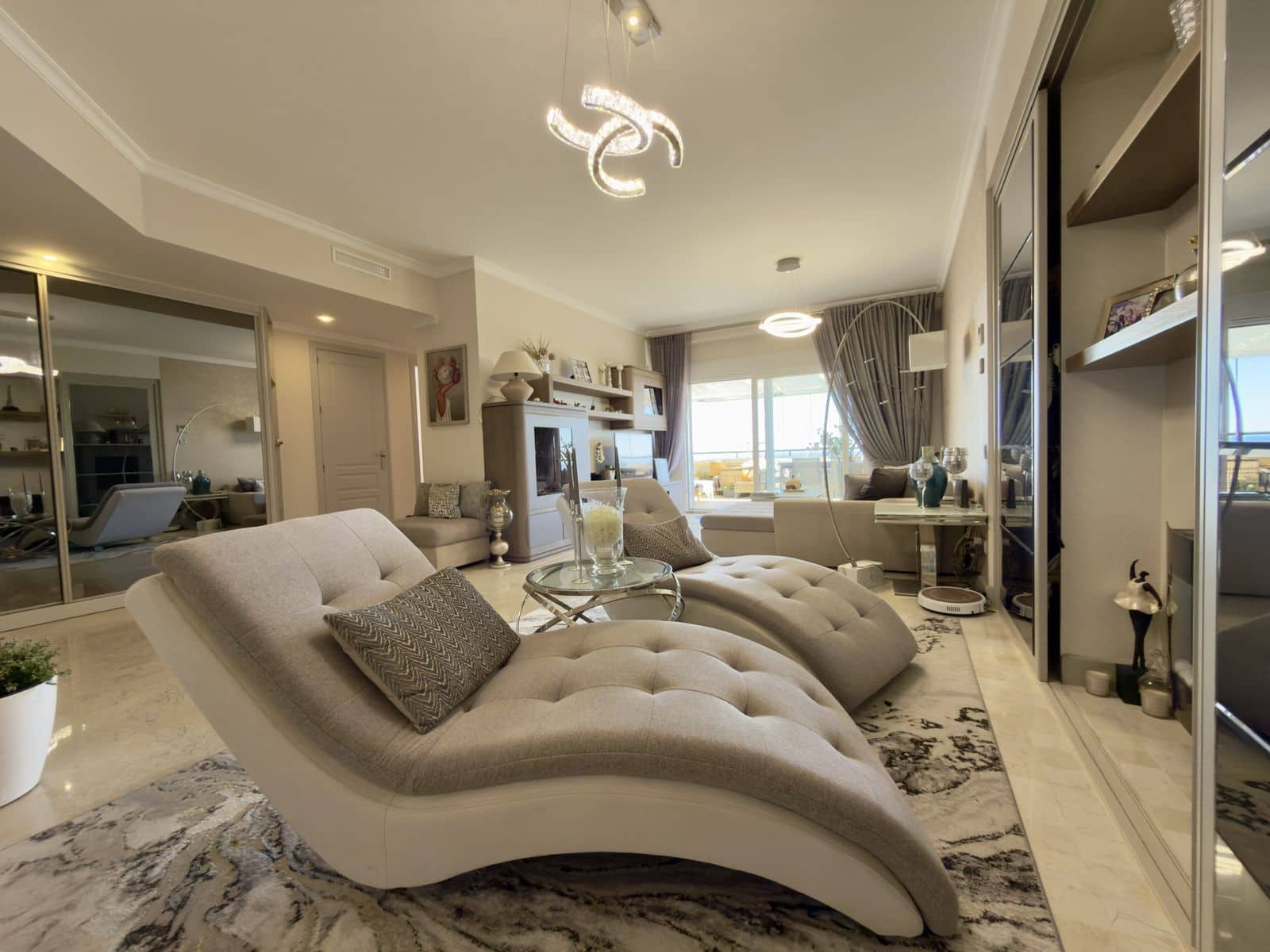 Ático de 3 habitaciones en Elviria en venta - 1.550.000 € (Ref: 9677197)