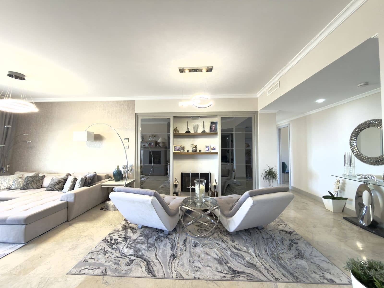 Ático de 3 habitaciones en Elviria en venta - 1.550.000 € (Ref: 9677197)