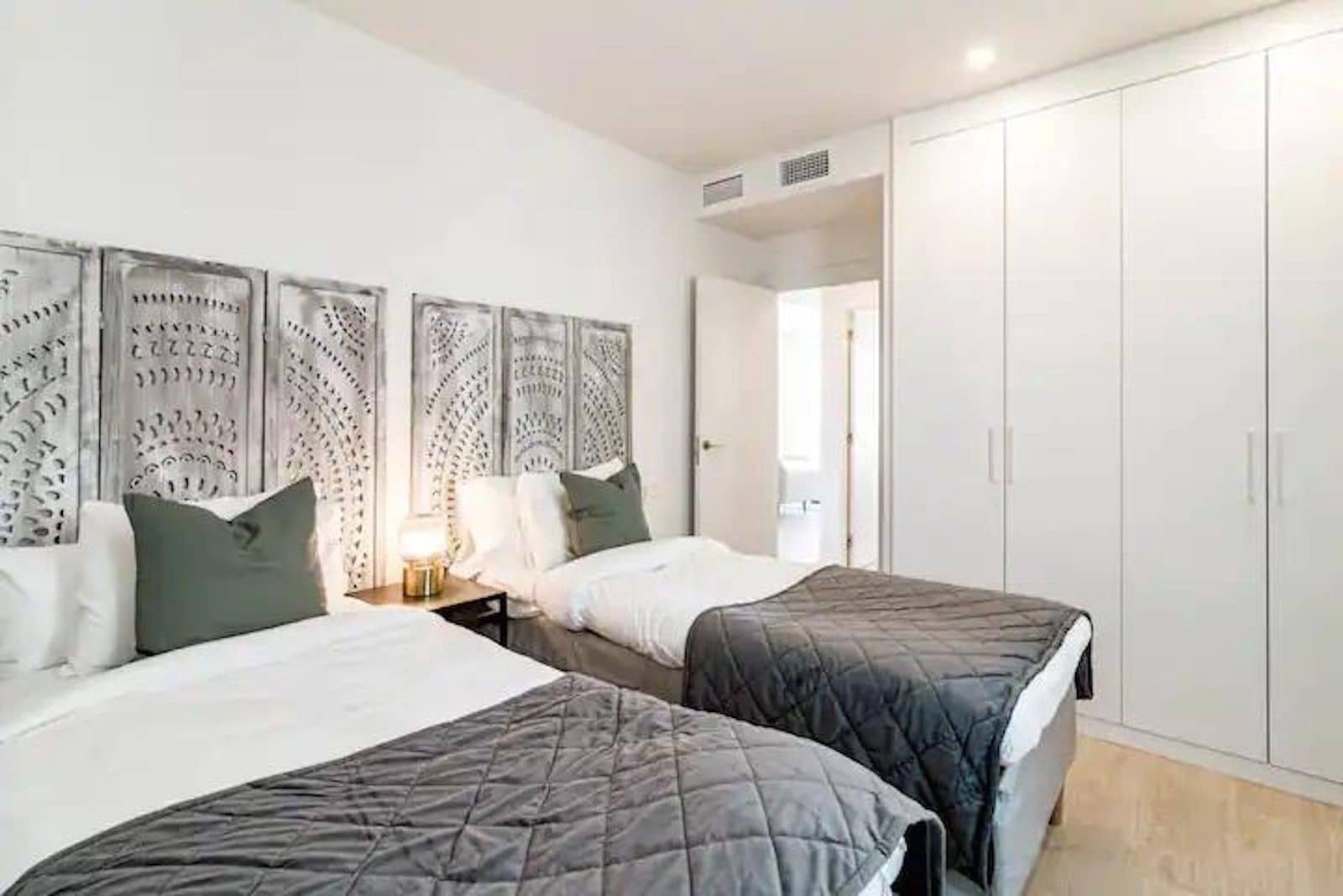 2 slaapkamer Appartement te koop in Nueva Andalucia - € 399.000 (Ref: 9677200)